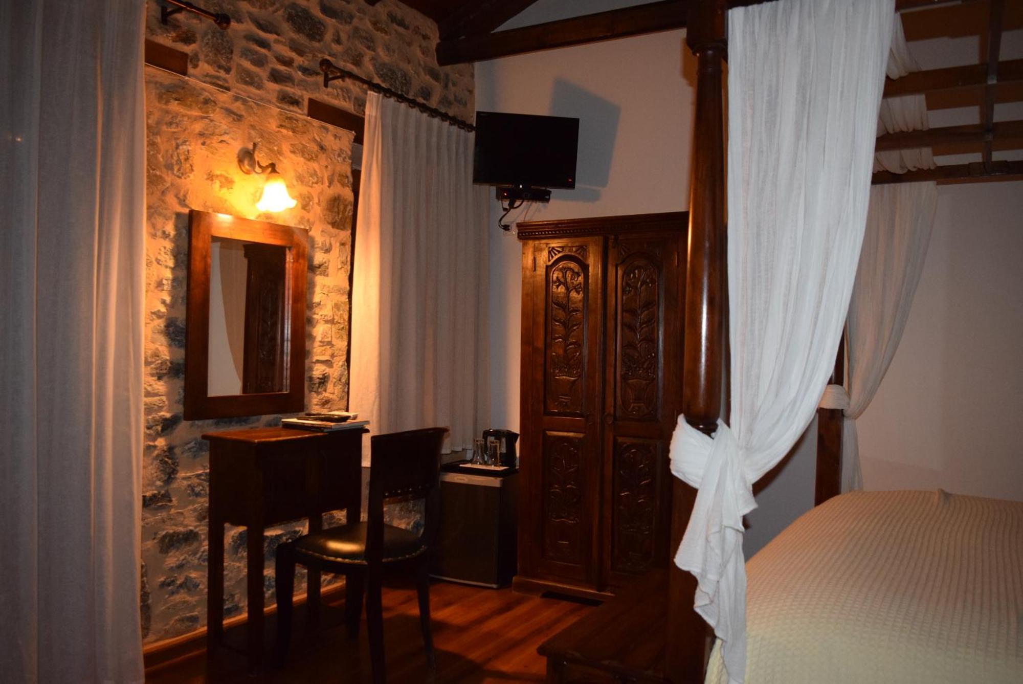 Eos - Authentic Experience Hotel Skiti Luaran gambar